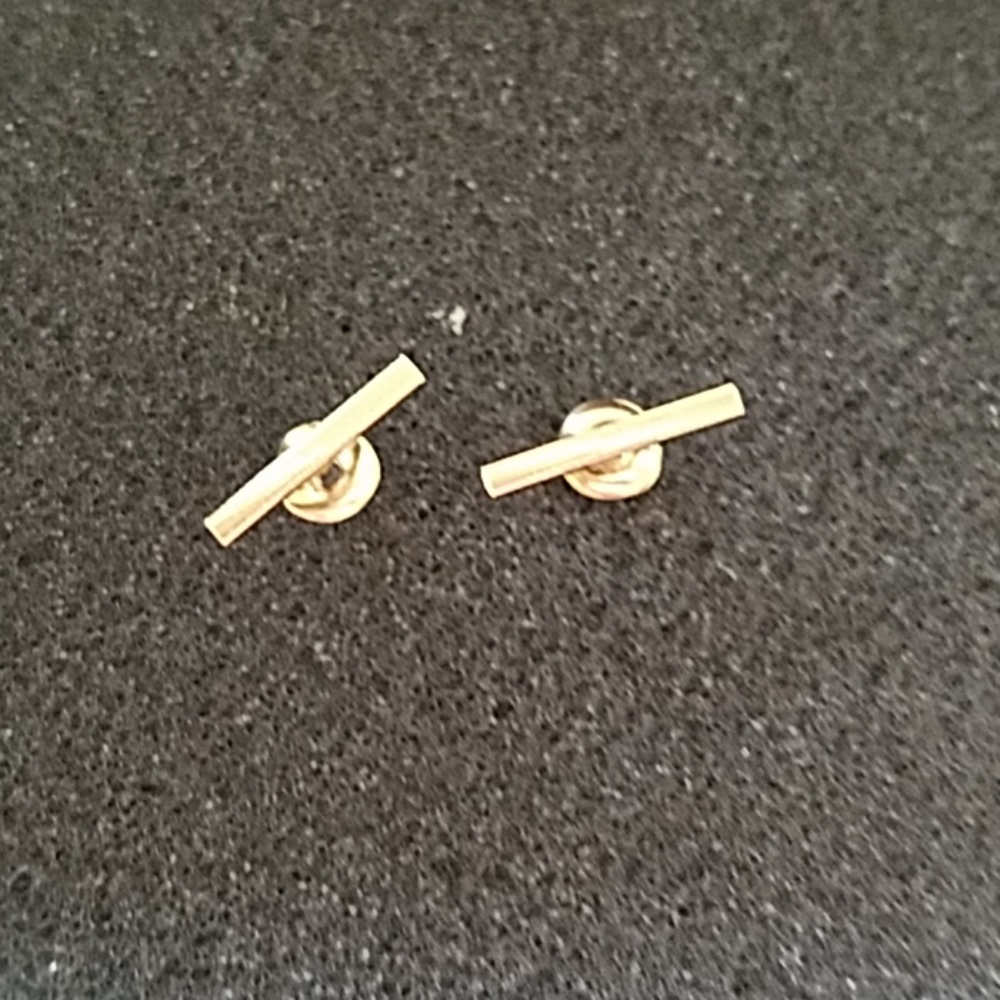 RESTOCKED!  Minimalist Gold Tone Bar Earrings - Picture 3 of 3